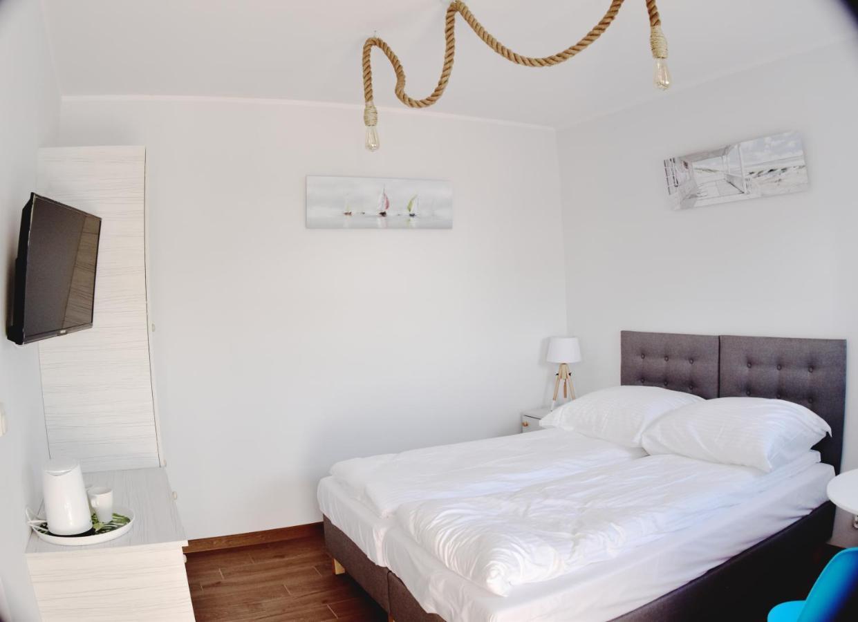 Zakotwiczeni Bed & Breakfast Rewa Exterior foto